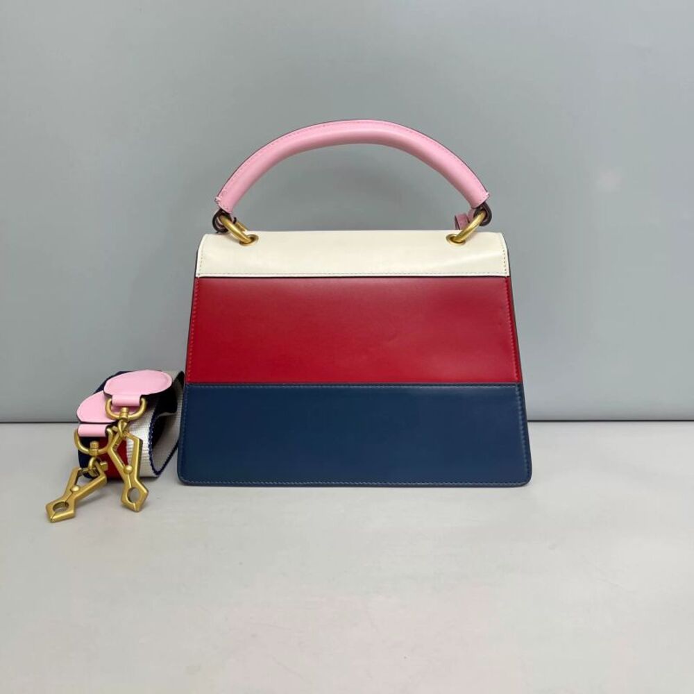 Gucci Women Pre-Loved Bag Very Good Condition - Picture 2 of 9
